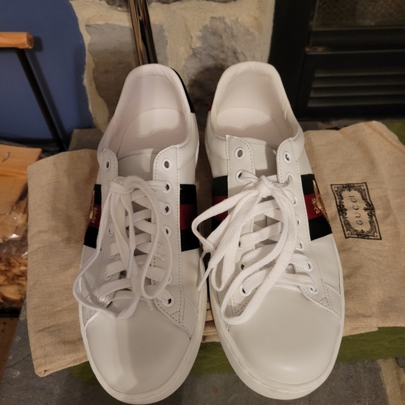 Authentic leather Gucci shoes - Picture 5 of 14